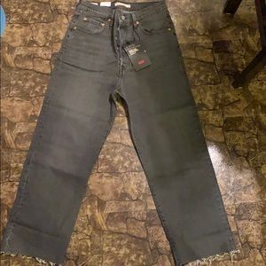 Women’s Levi’s Straight Leg Jeans